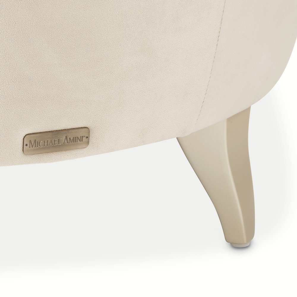 Villa Cherie Loveseat - Porcini/Hazelnut. Picture 10