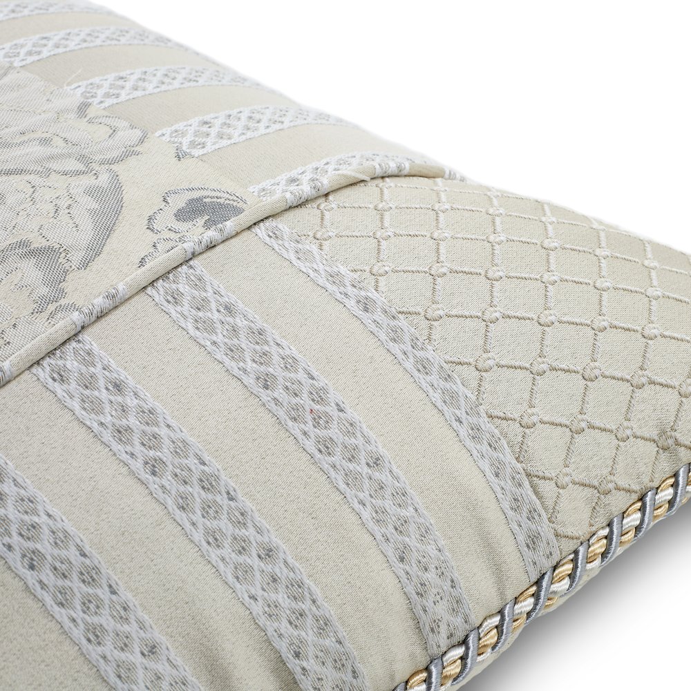 Sycamore Grove 9-Piece Queen Comforter Set - Silver. Picture 19
