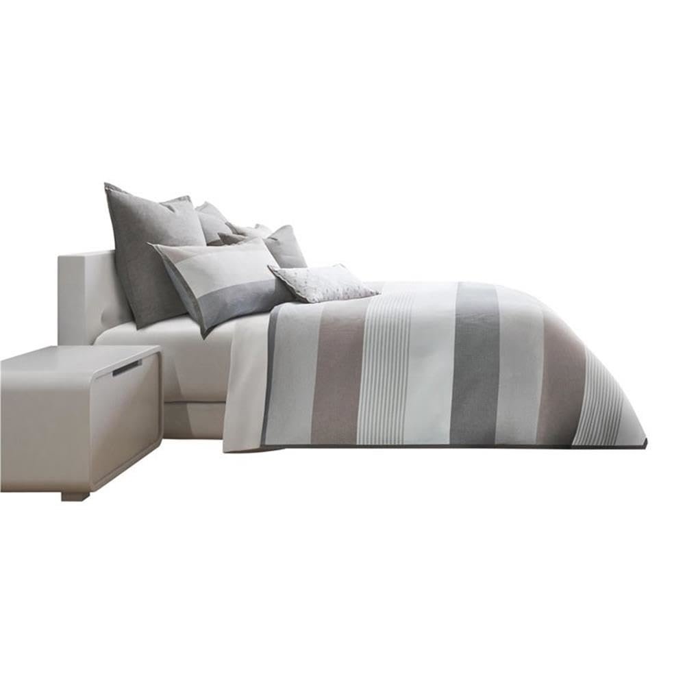 Ultra 7-Piece Queen Duvet Set - Grey. Picture 1