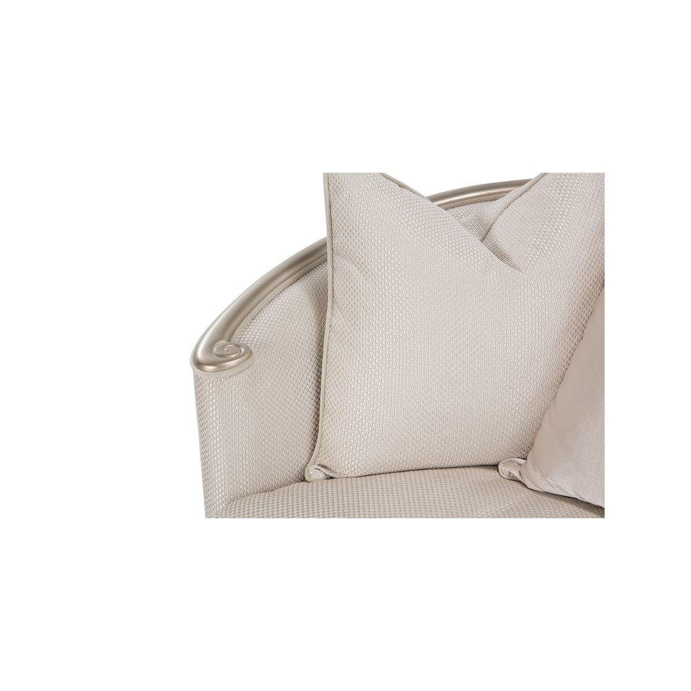 London Place Chair and a Half - Champagne. Picture 4