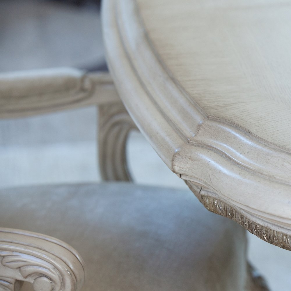 Platine de Royale Rectangular Dining Table - Champagne. Picture 7