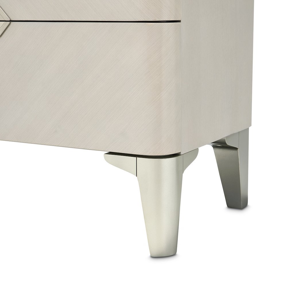 Penthouse Dresser - Ash Gray. Picture 12