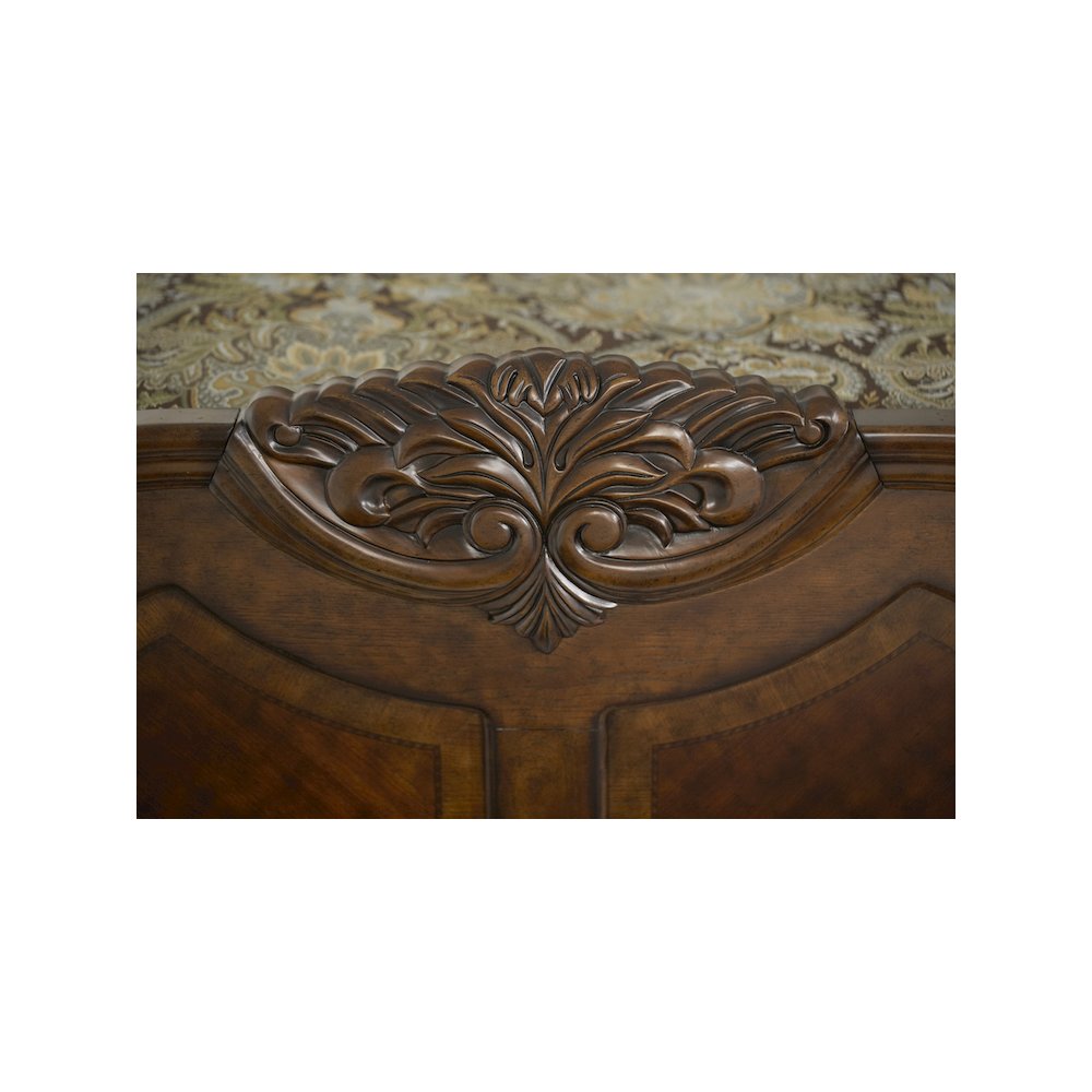 Windsor Court Queen Mansion Bed - Vintage Fruitwood. Picture 2