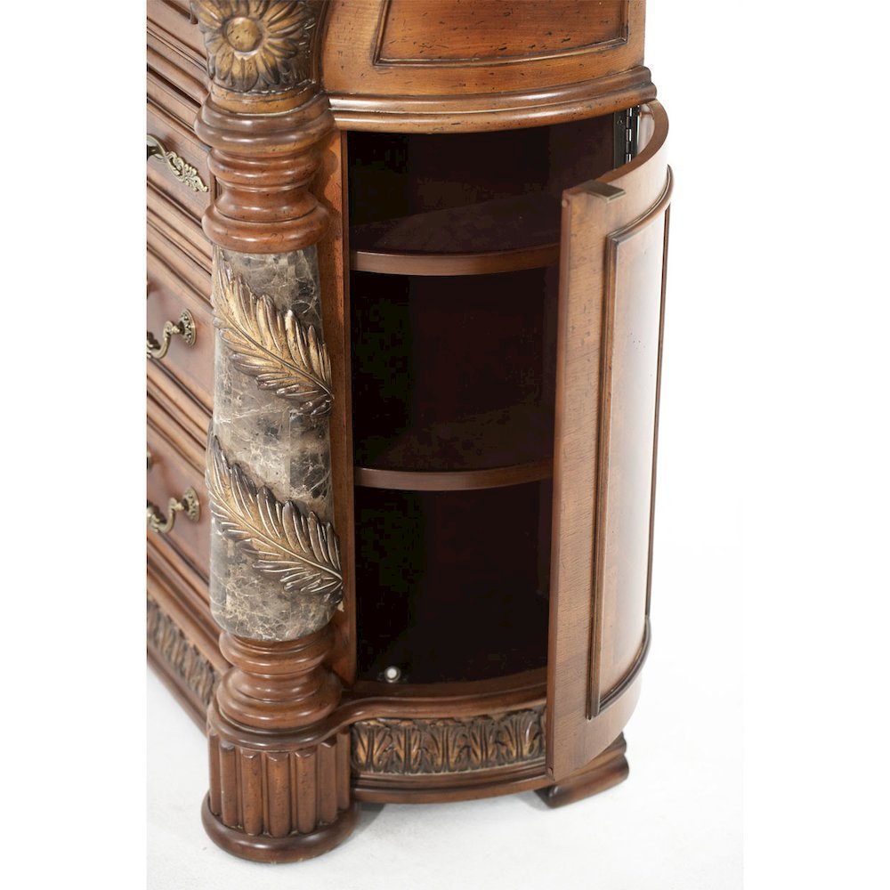 Villa Valencia Dresser with Mirror - Classic Chestnut. Picture 6