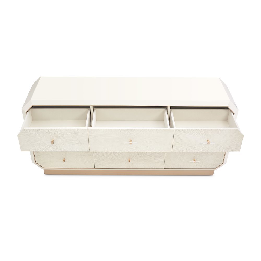 La Rachelle Dresser - Champagne. Picture 5