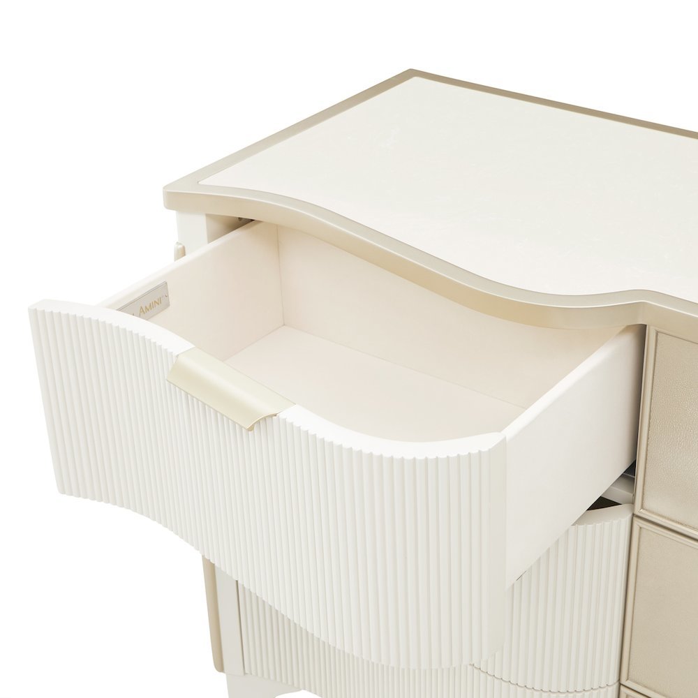 La Marisia Dresser - Creamy Pearl. Picture 4