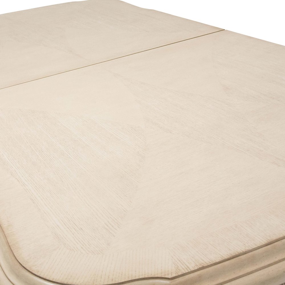 Platine de Royale Rectangular Dining Table - Champagne. Picture 3