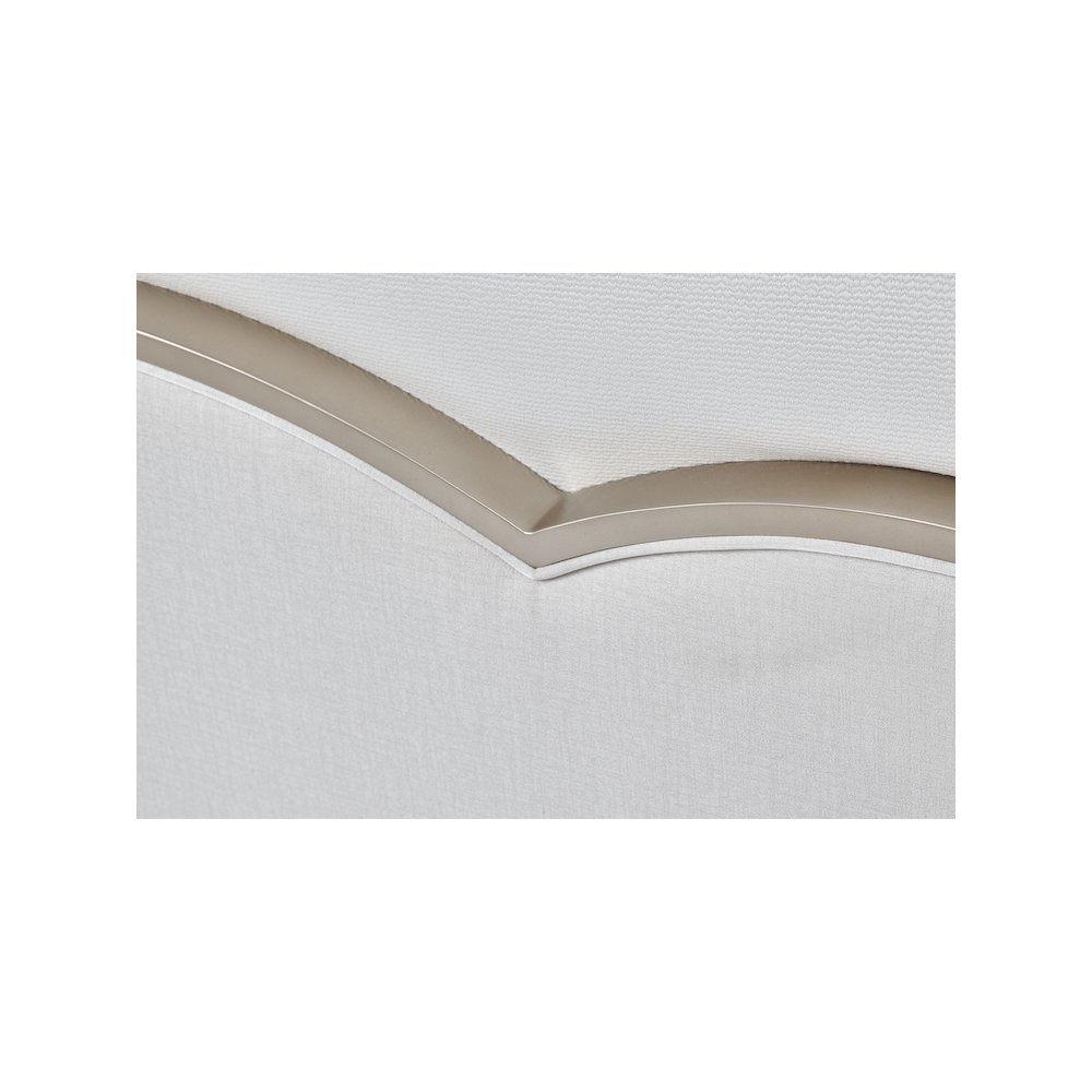 Malibu Crest Eastern King Scalloped Panel Bed - Chardonnay. Picture 8