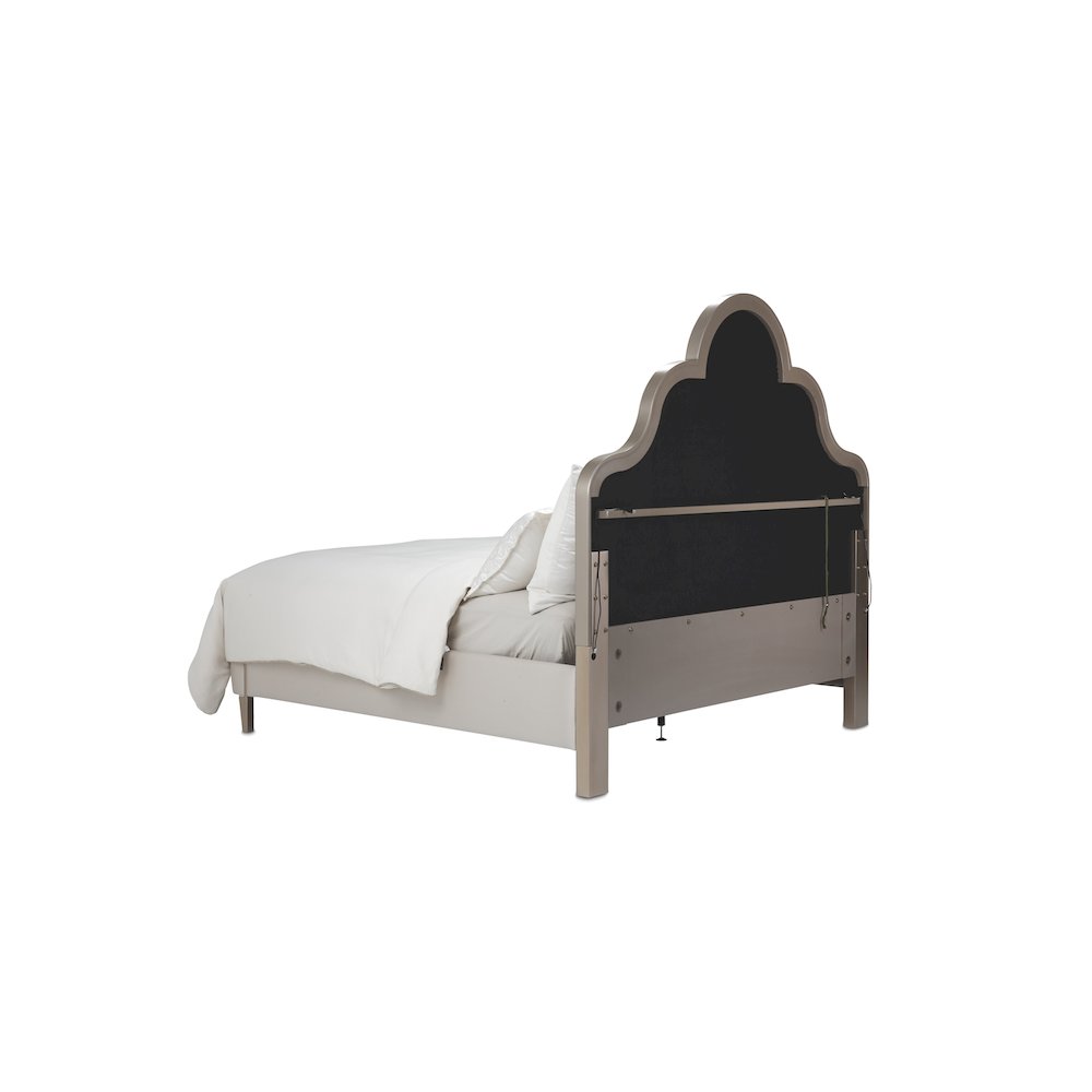 Malibu Crest Eastern King Scalloped Panel Bed - Chardonnay. Picture 4