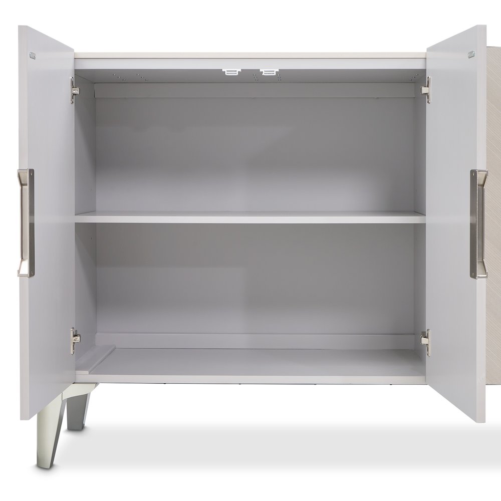 Penthouse Sideboard - Ash Gray. Picture 5
