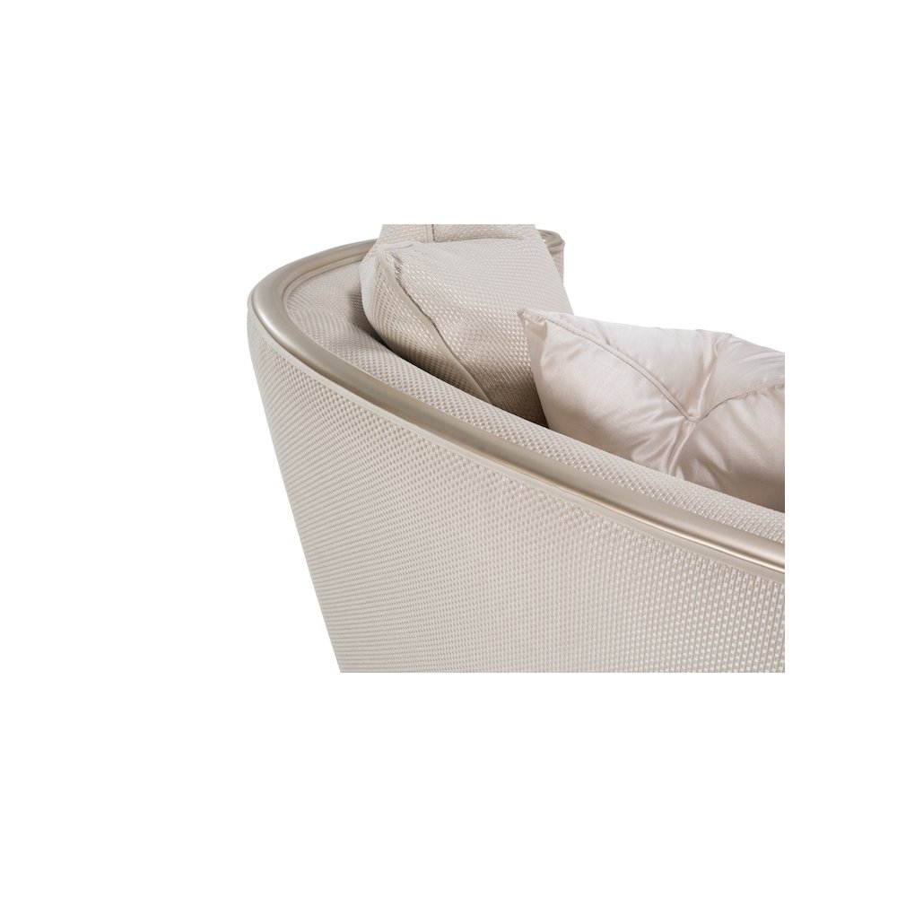 London Place Chair and a Half - Champagne. Picture 7