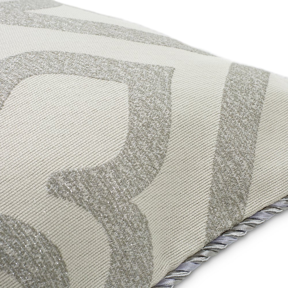 Canterbury 7-Piece Queen Comforter Set - Silver. Picture 8