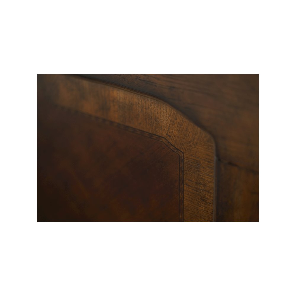 Windsor Court Queen Mansion Bed - Vintage Fruitwood. Picture 7