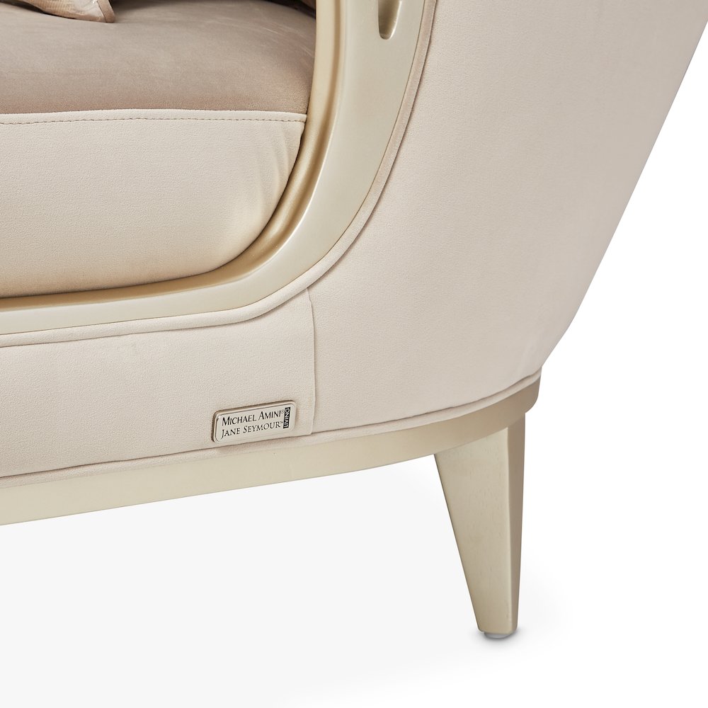 Villa Cherie Chaise - Porcini/Hazelnut. Picture 8