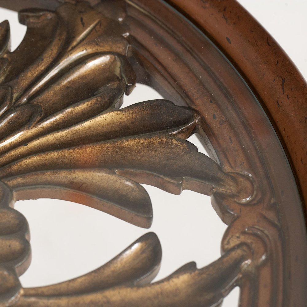 Villa Valencia Chairside Table - Classic Chestnut. Picture 1