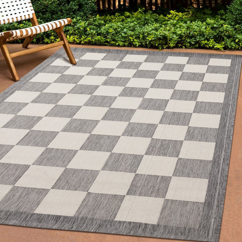 Jewel Grey Cream Border Indoor/Outdoor Area Rug, 6'7" x 9'6". Picture 2