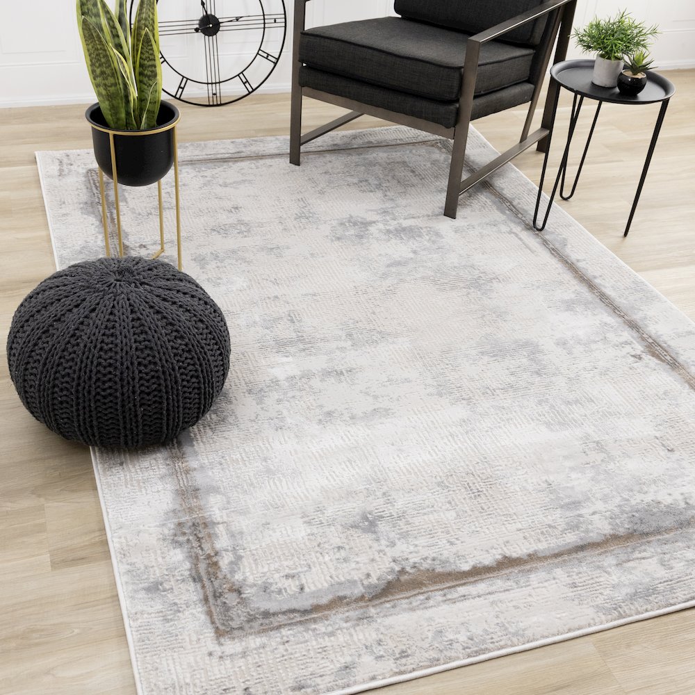 Layla Grey Black Distressed Border Rug, 7'10" x 10'6". Picture 2