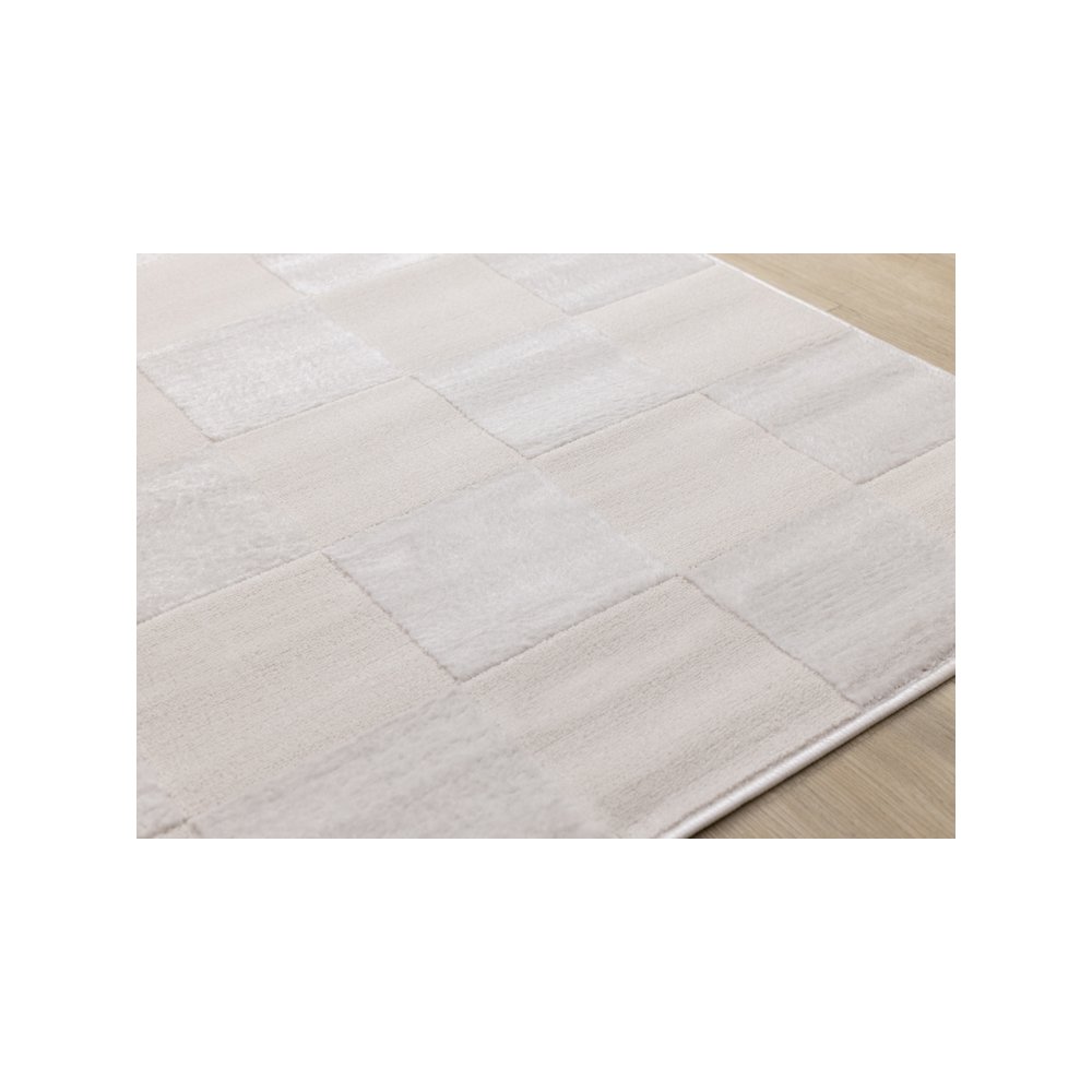 Soft Cream Rug with Checkered Pattern, 7x10 Large Carpet for Modern Interiors. Picture 4