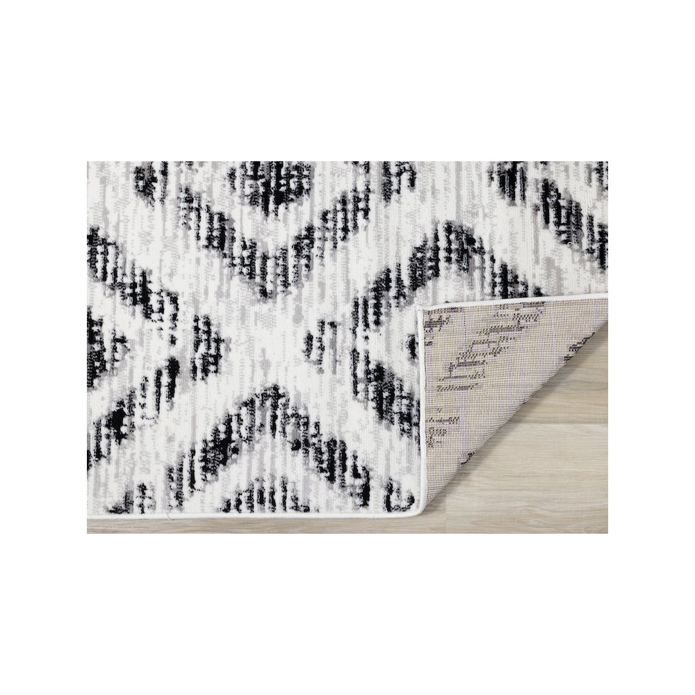 Meridian Grey Diamond Distressed Rug, 6'7" x 9'6". Picture 7