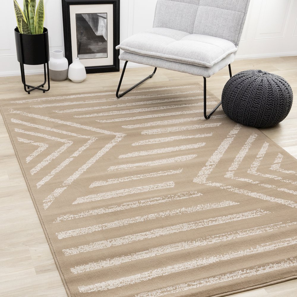 Modern 7x10 Rug in Brown Cream, Neutral Carpet for Interiors. Picture 2