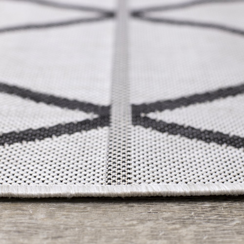 Jewel Grey Black Geometric Indoor/Outdoor Area Rug, 7'10" x 10'6". Picture 5