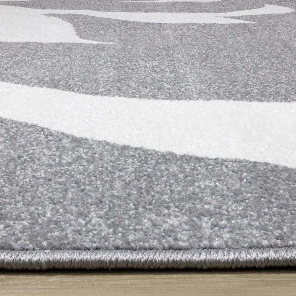 Claremont Grey White Classic Swirl Area Rug, 5' x 8', 5'3" x 7'7". Picture 5