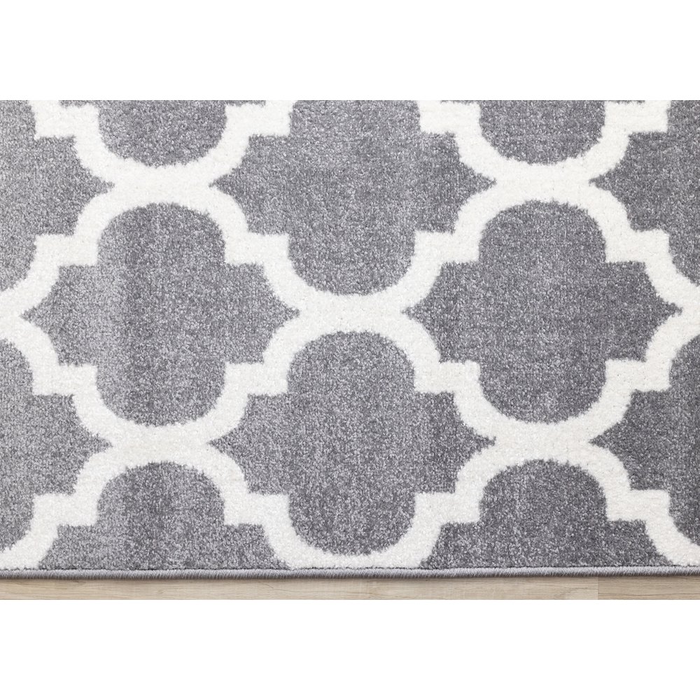 Claremont Grey White Ogee Area Rug, 5' x 8', 5'3" x 7'7". Picture 9