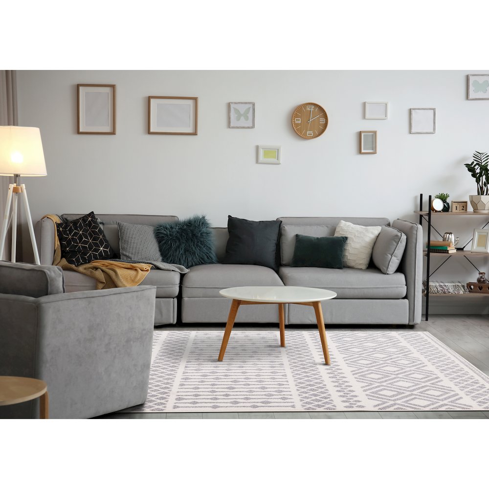 Claremont Grey White Southwest Area Rug, 5'3" x 7'7". Picture 3
