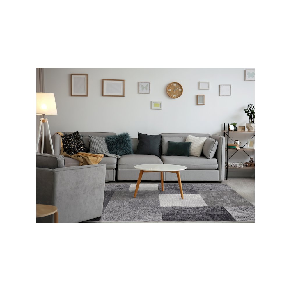 Functional Style Grey Faded Geometric Rug, 4'7" x 6'7", 5'3" x 7'4". Picture 3