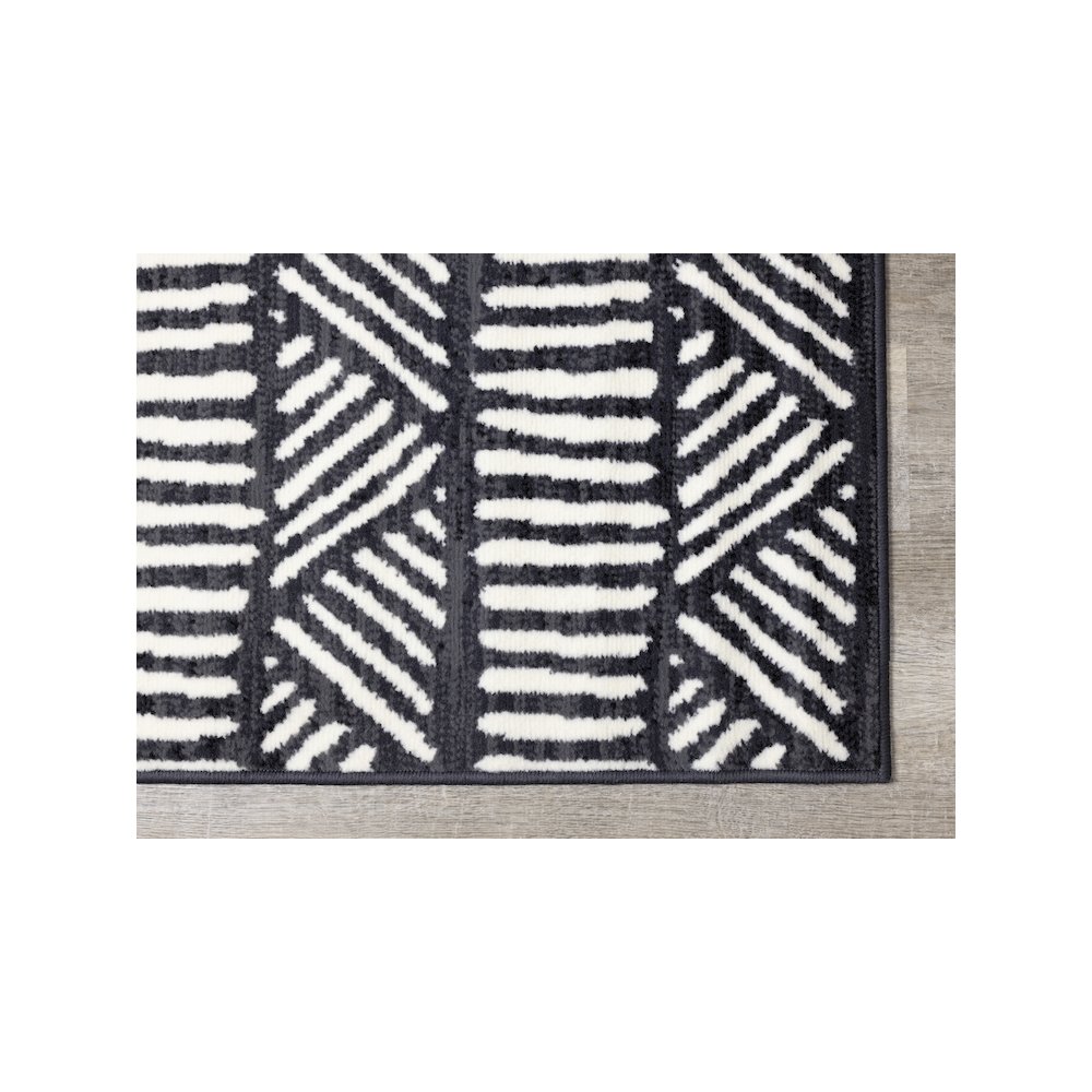 Functional Style Grey White Tribal Rug, 4'7" x 6'7", 4'7" x 6'7". Picture 6