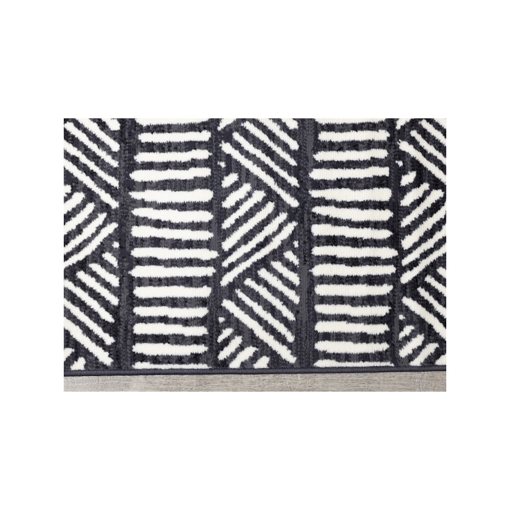 Functional Style Grey White Tribal Rug, 4'7" x 6'7", 4'7" x 6'7". Picture 9