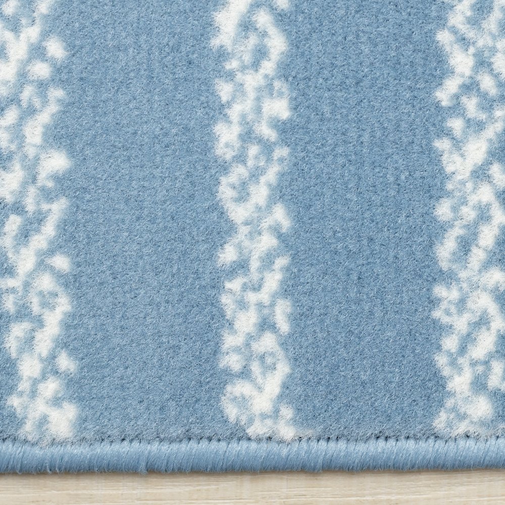 Functional Style Blue White Links Area Rug, 5'3" x 7'5". Picture 10