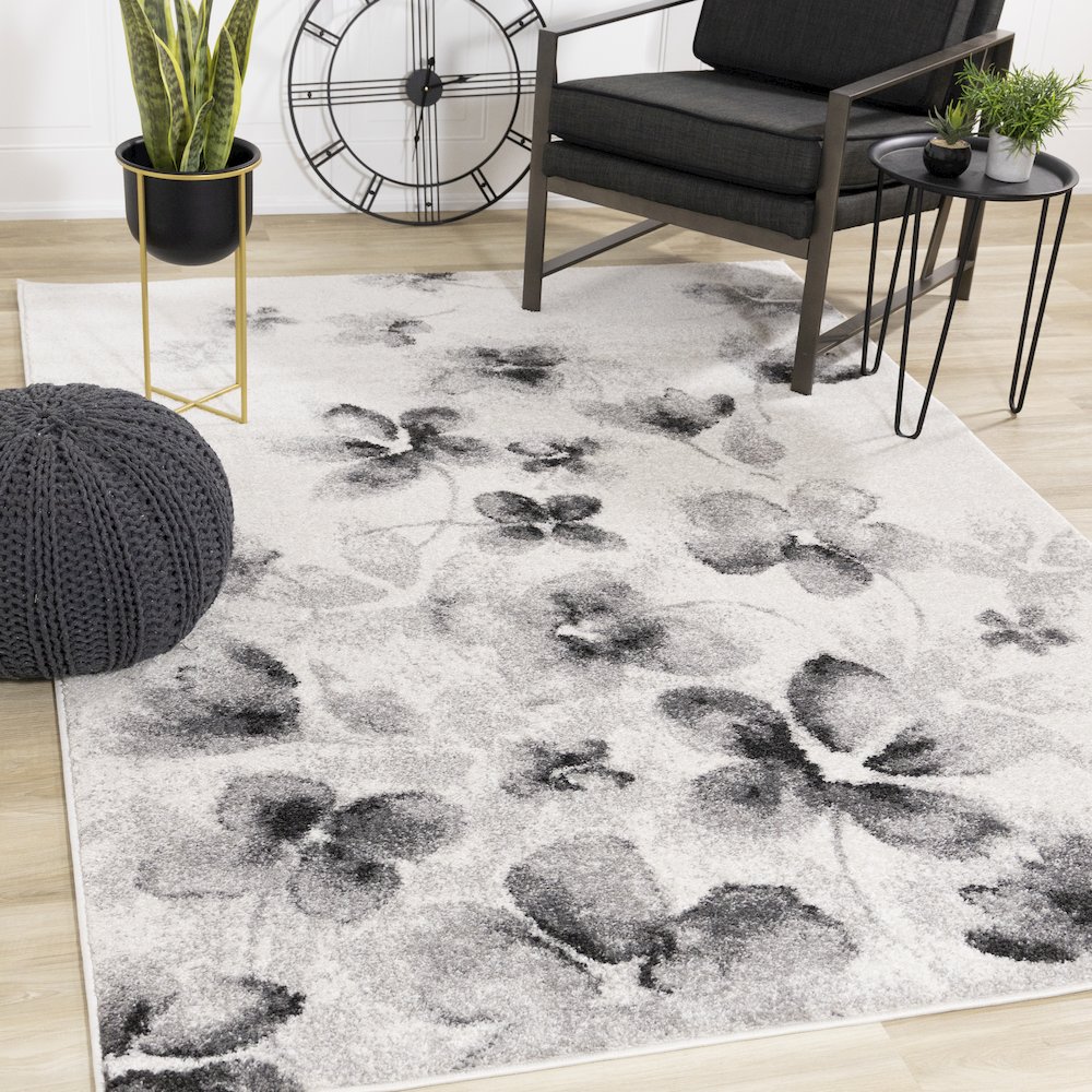 Finley Grey White Floating Flowers Rug, 5'3" x 7'7". Picture 2