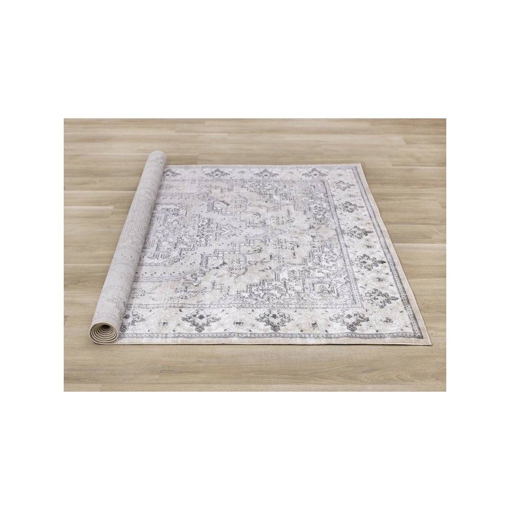 Traditional 5x7 Washable Rug, Classic Carpet for Bedroom or Living Room. Picture 8