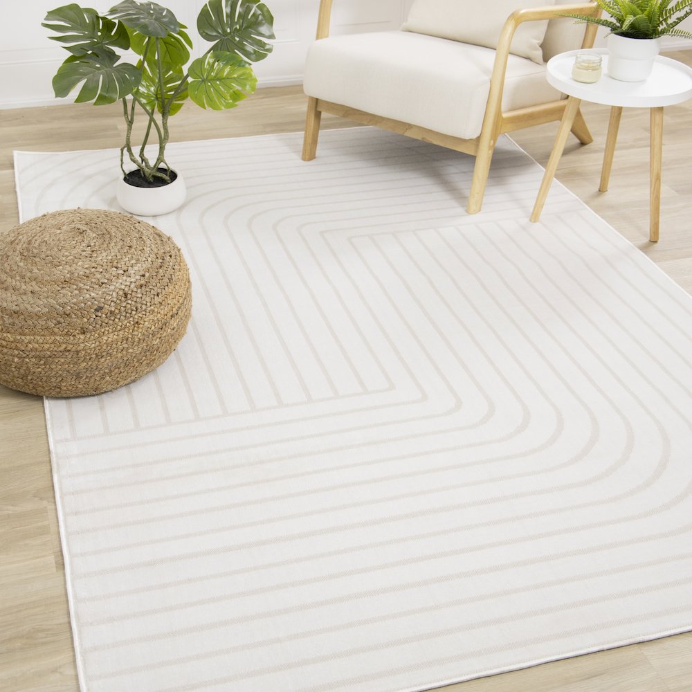 Elegant 5x7 Washable Rug, Cream Rug for Living Room or Carpet for Bedroom. Picture 2