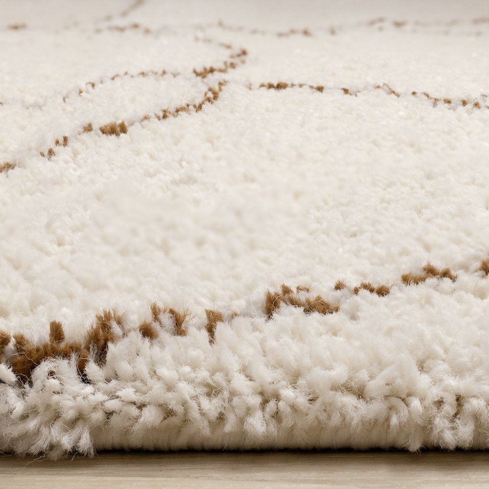 Madison Cream Brown Soft Arches Shag Rug, 5'3" x 7'7". Picture 5