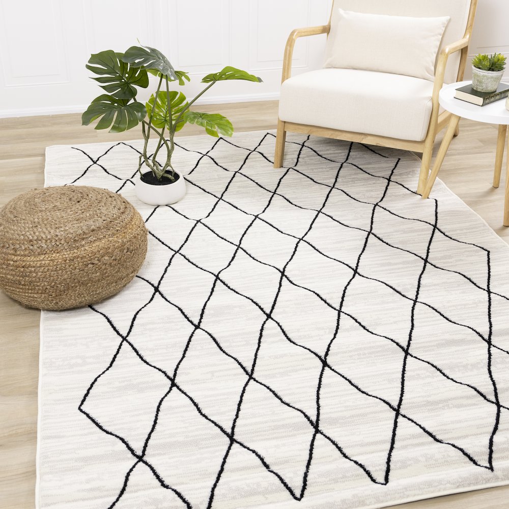 Meridian Neutral Trellis Indoor Area Rug, 5'3" x 7'7". Picture 2