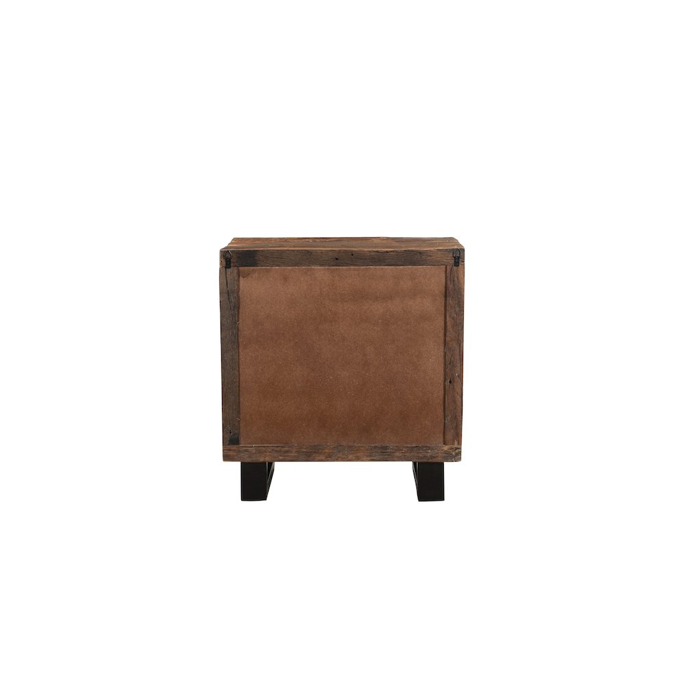 Hartley 3-drawer Solid Wood Nightstand. Picture 6