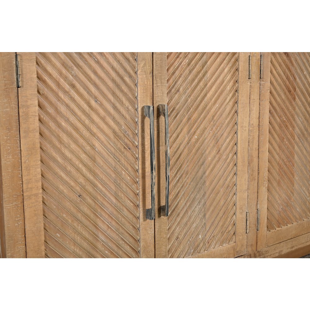 Lennox 4-door Carved Solid Wood Sideboard. Picture 5