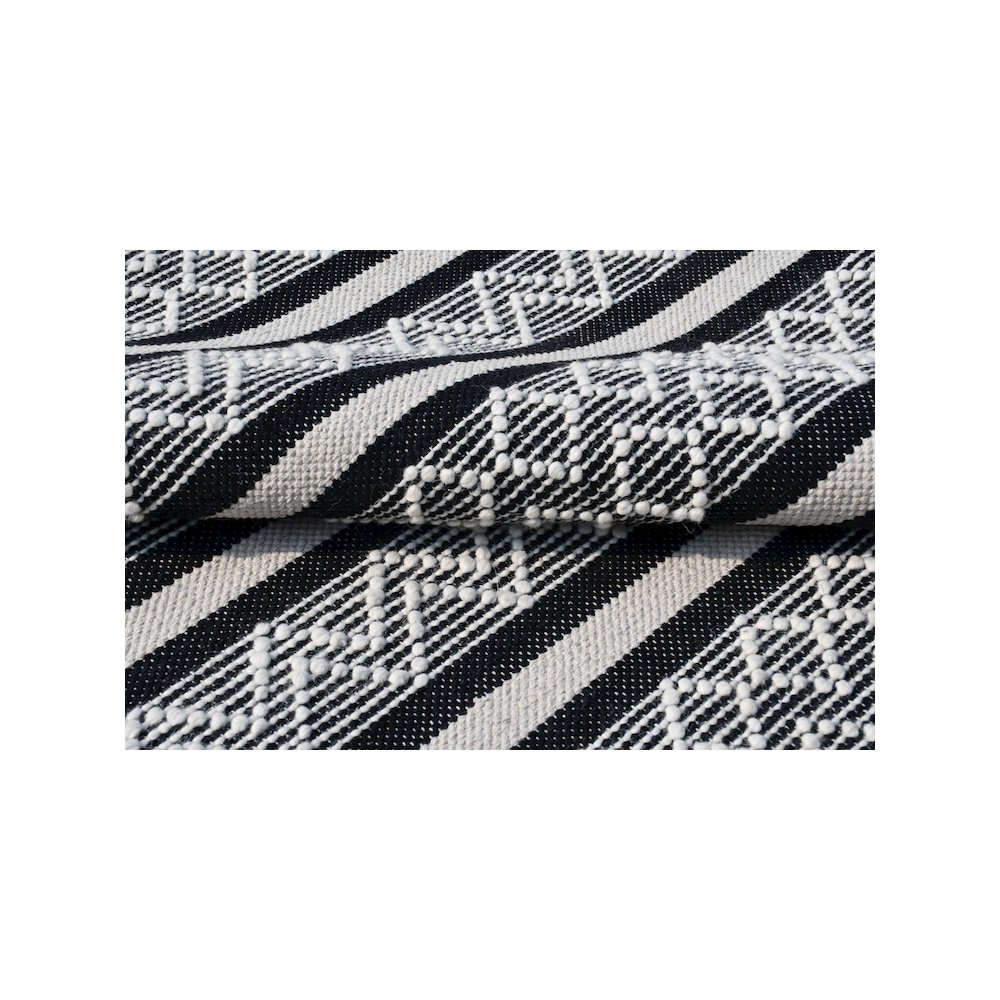 Bohemian Geometric Area Rug. Picture 2