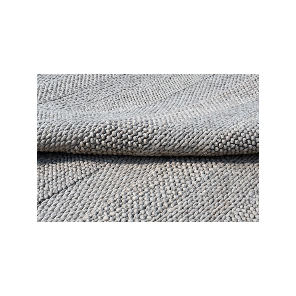 Woven Area Rug. Picture 2