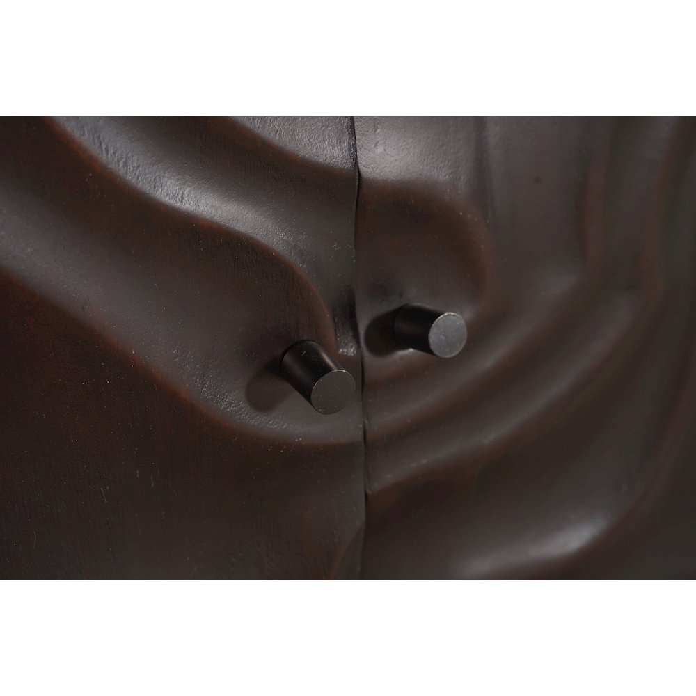 Renith 4-door Carved Solid Wood Sideboard. Picture 4