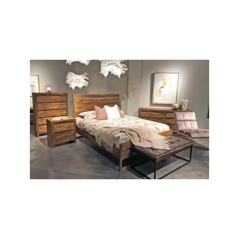 Porter Designs Urban Solid Sheesham Wood Queen Bed, Natural. Picture 9