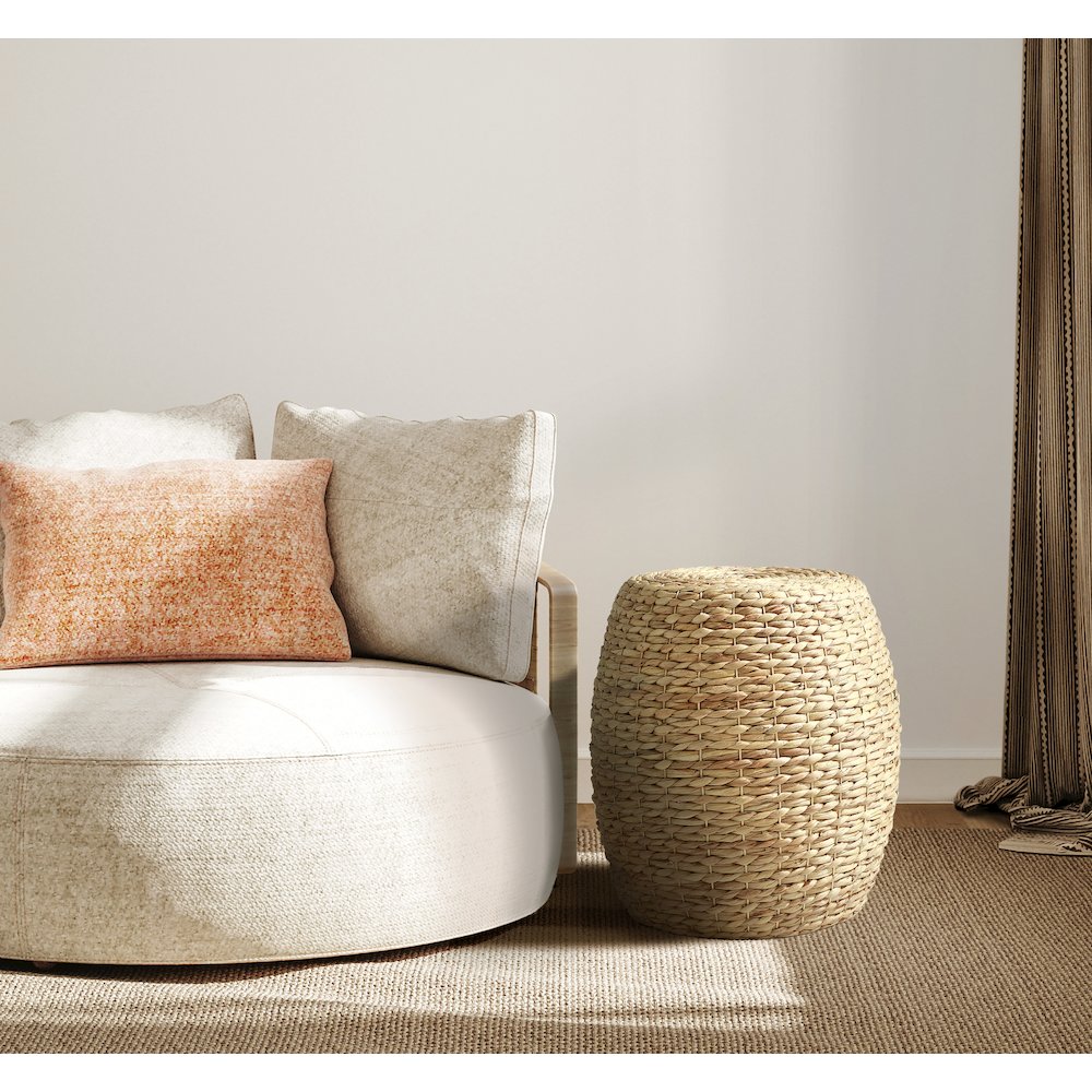 Mowry Wicker End Table. Picture 3