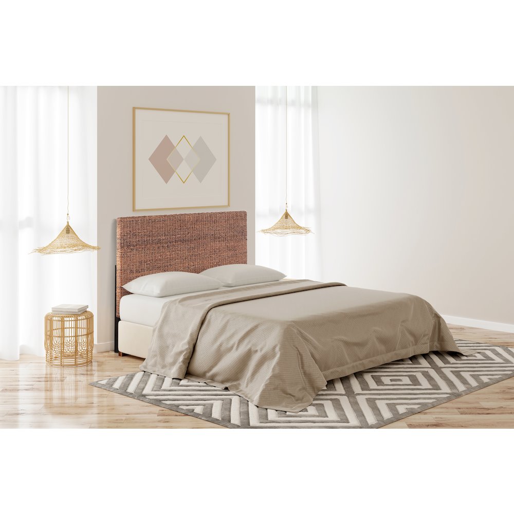 Wilmington Queen Banana Leaf Panel Headboard. Picture 4