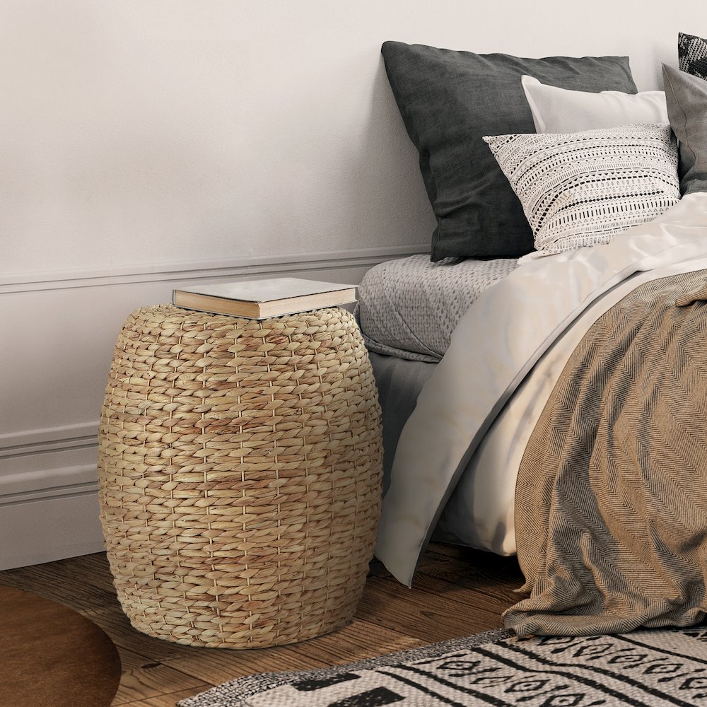 Mowry Wicker End Table. Picture 4