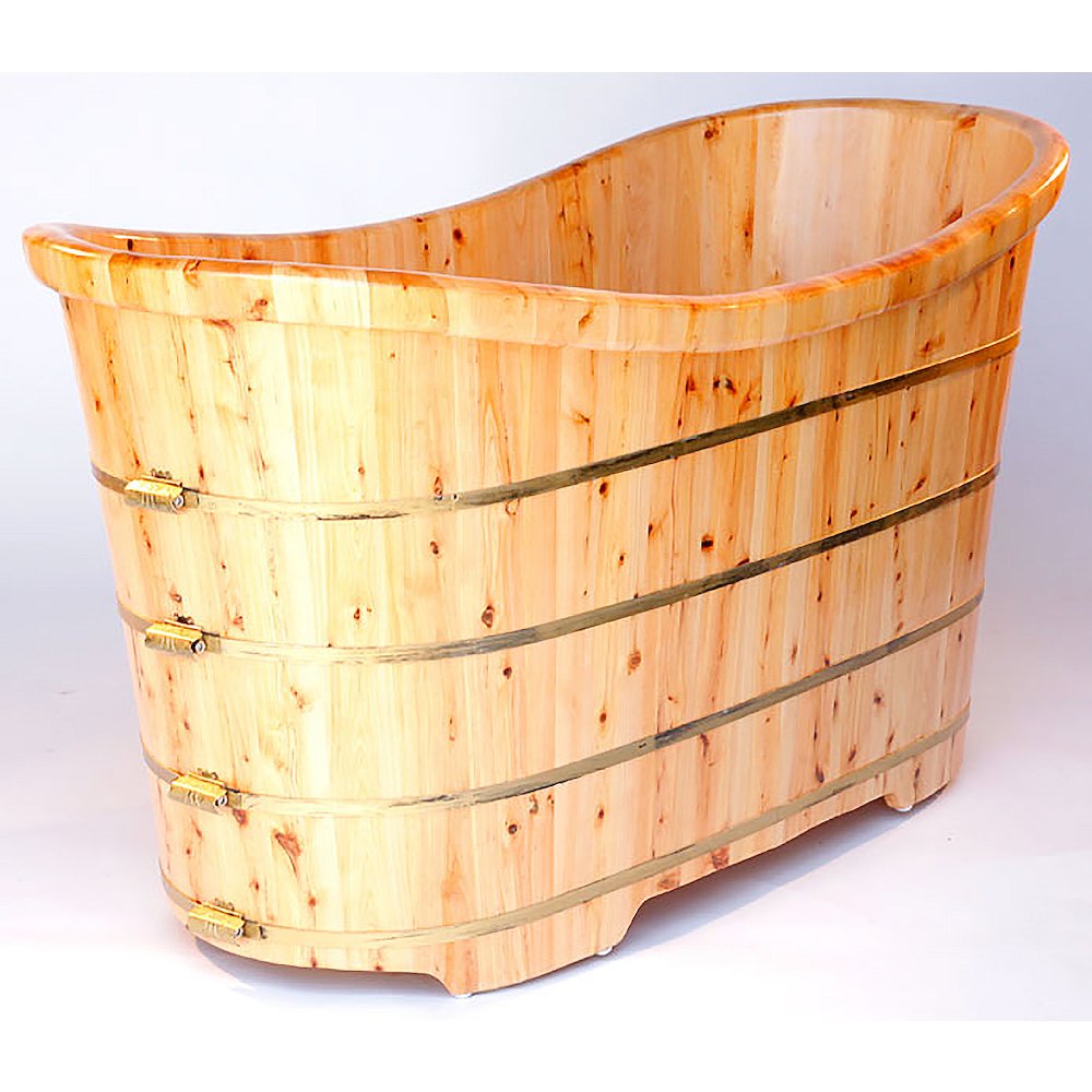 63" Free Standing Cedar Wooden Bathtub. Picture 1