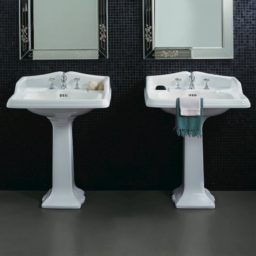 Isabella Collection Traditional Pedestal. Picture 4