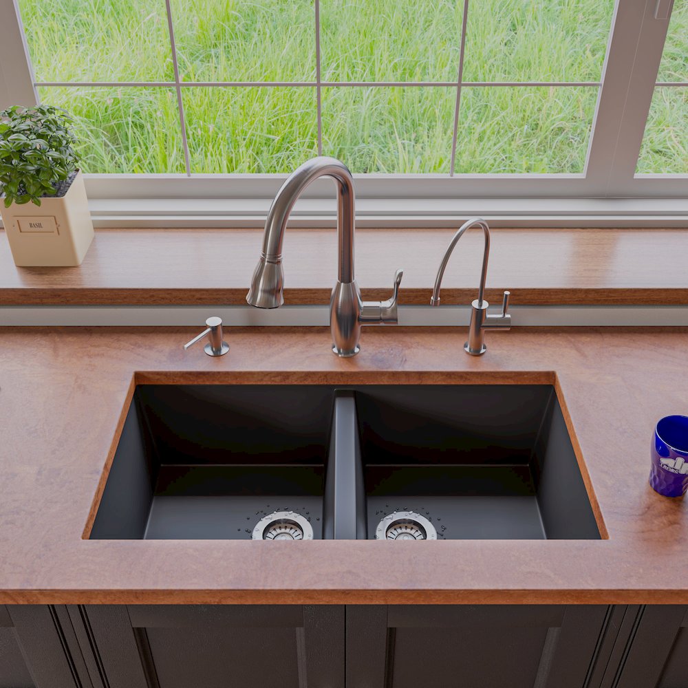 Black 34" Undermount Double Bowl Granite Composite Kitchen Sink. Picture 3