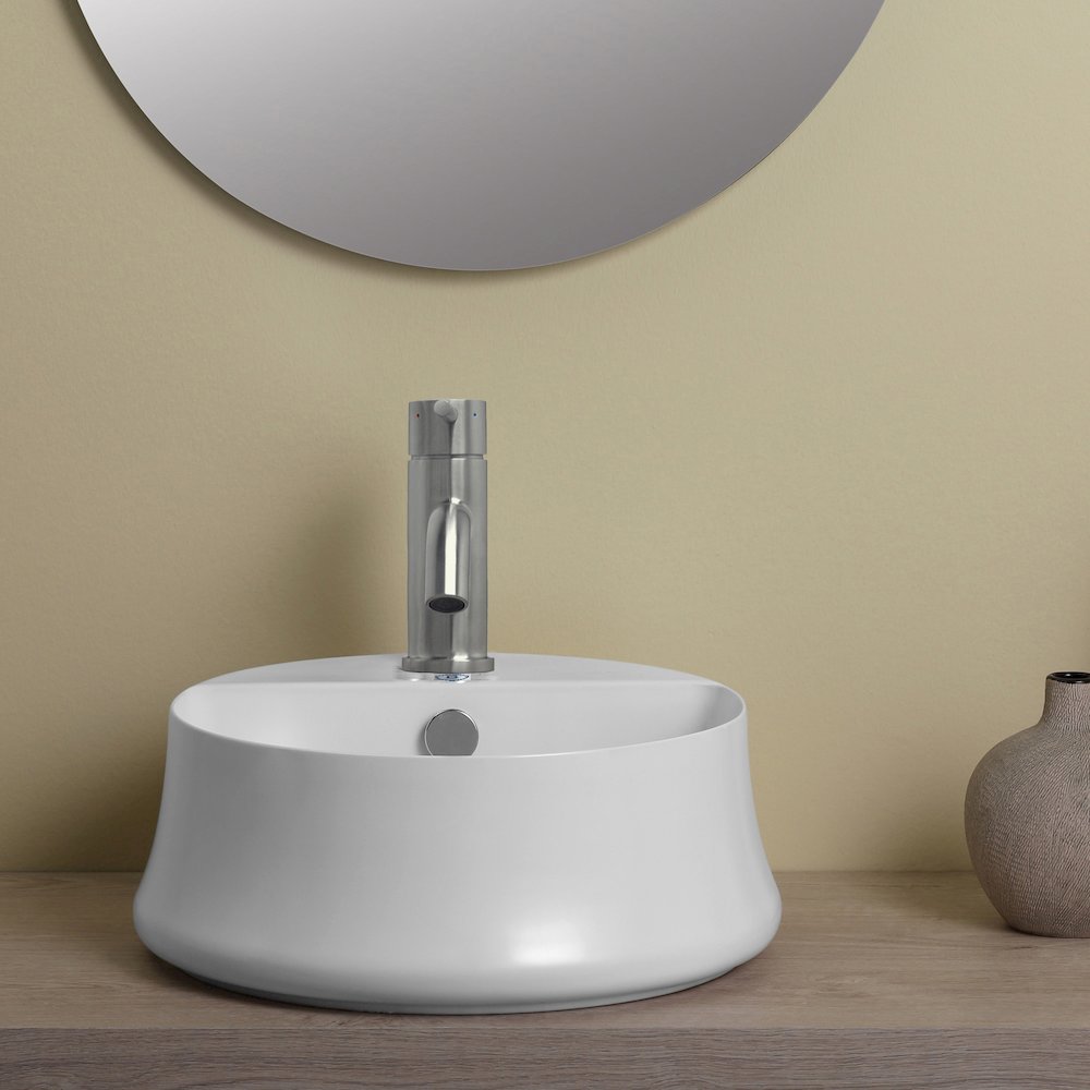 Britannia Round Above Mount Basin with Single Faucet Hole Drill. Picture 4